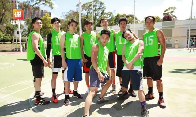 明星运动会来袭,上百名艺人参加,看看有你的爱豆吗?休闲区蓝鸢梦想 - Www.slyday.coM