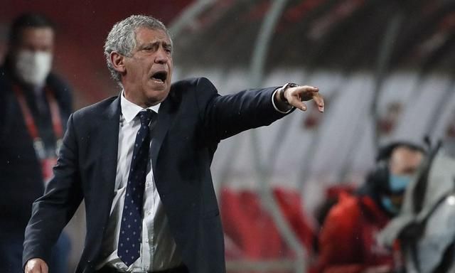 C罗笑了!葡萄牙出线概率高达94%,0休闲区蓝鸢梦想 - Www.slyday.coM