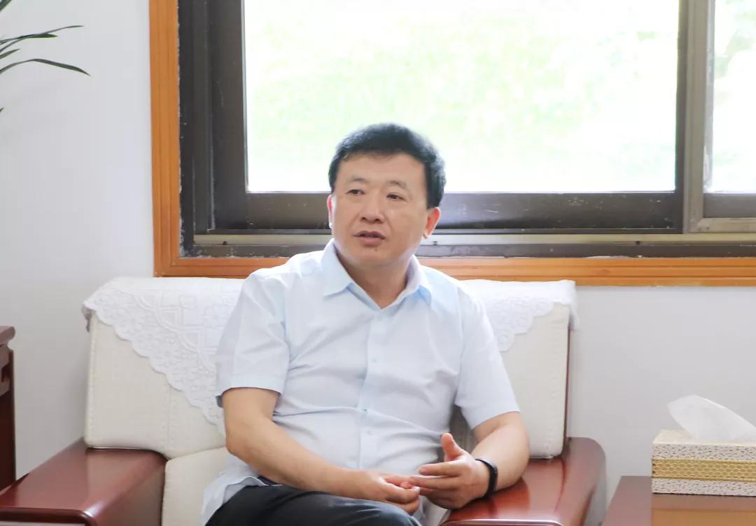 李晓刚会见吴茂玉一行