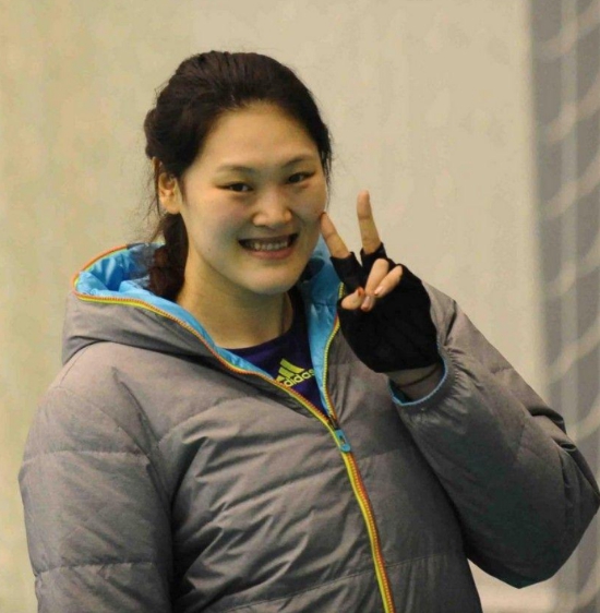 女排选手王一梅,"大力扣杀"有多厉害?4年2次扣晕木村纱织