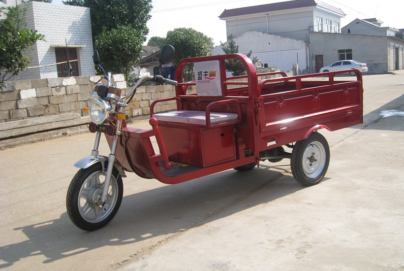 驾驶电动车,电动三轮车,出门带好这几样东西,查再严也不"慌"