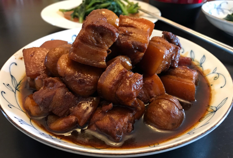 炖肉时,很多人不懂,都喜欢放这个料,难怪肉发柴,还腥味大