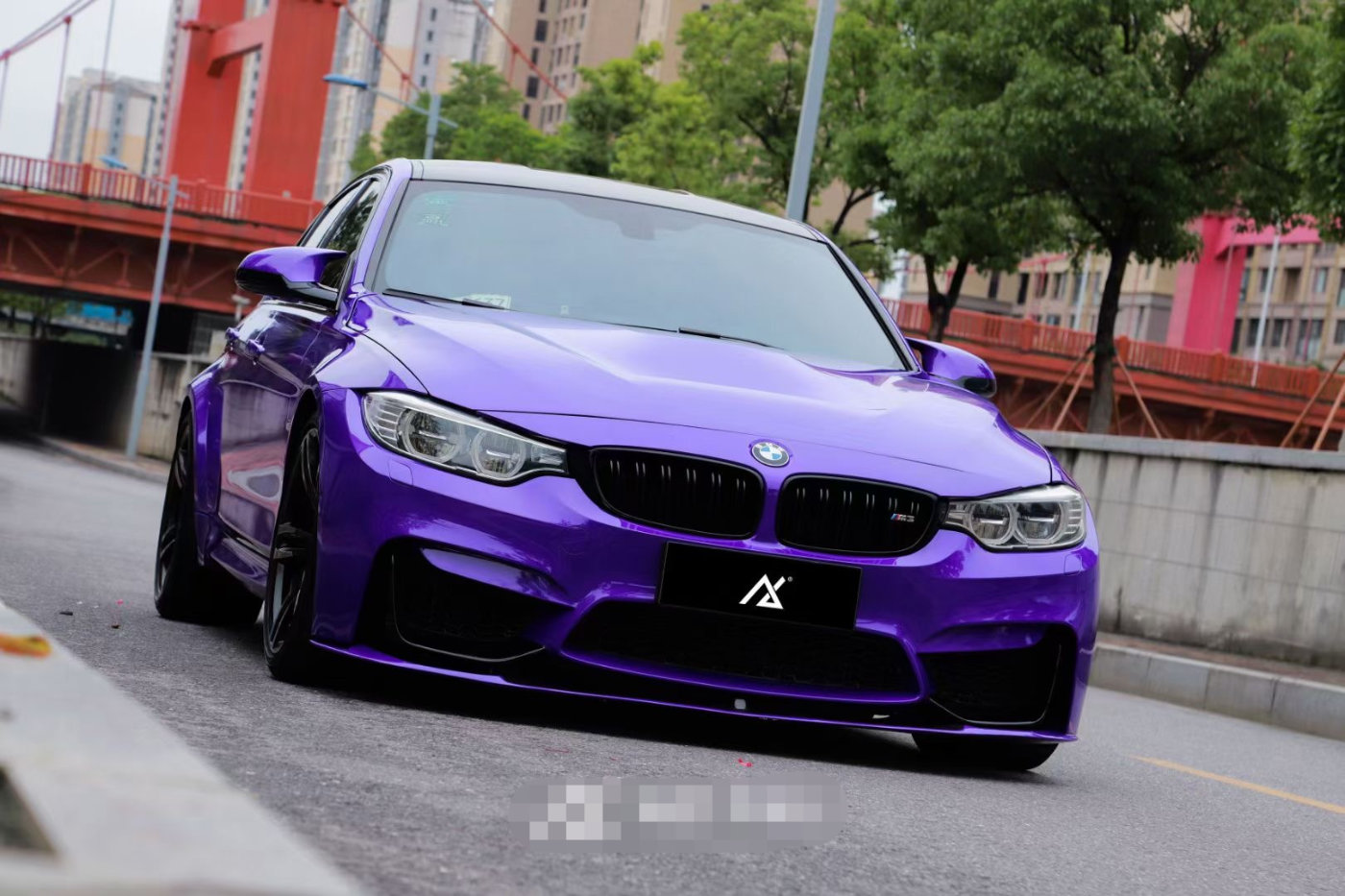 膜呗改色案例宝马m3改色荧光紫自带仙气