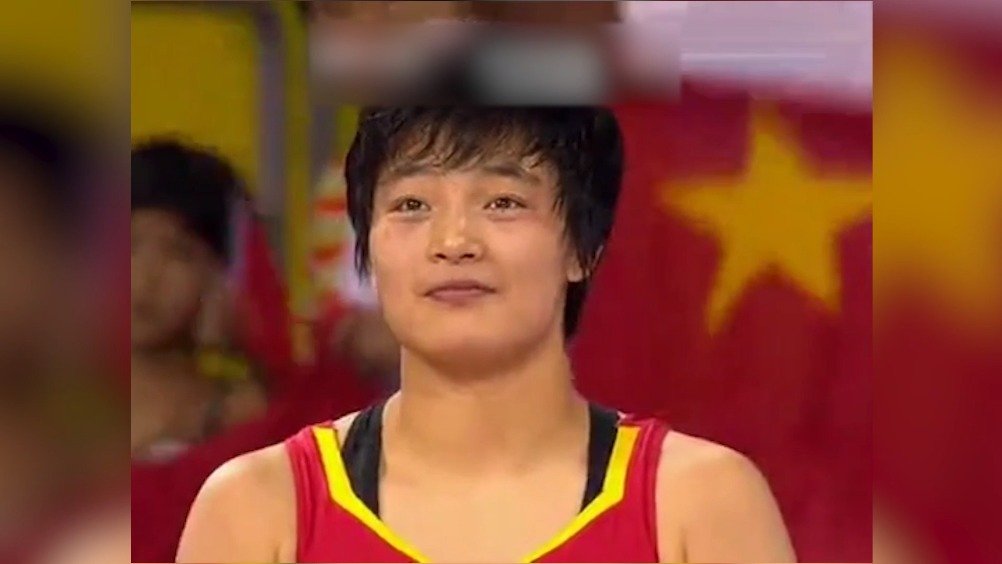 00:00 01:40 01:40 为您推荐: 王旭变着法的给安琪儿送礼物,这一幕暖