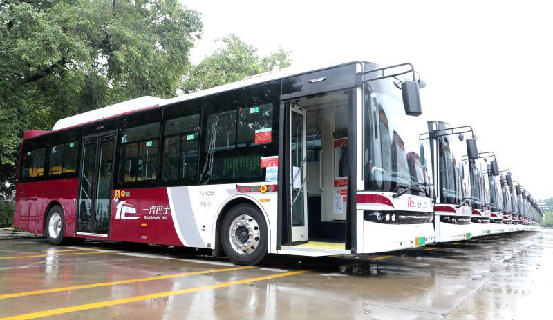 上新!广州近500辆全新纯电动公交车投入营运