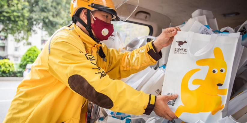 美团骑手反抗霸王条款4小时抢253单后当场离职损失上万