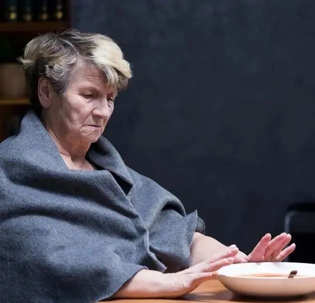 45岁女子，查出肝癌，厨房里有这3样物品，最好查一下肝功休闲区蓝鸢梦想 - Www.slyday.coM