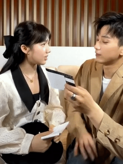 上半年最佳情侣档,非他们莫属|苏晓彤|司藤|营业_新浪新闻