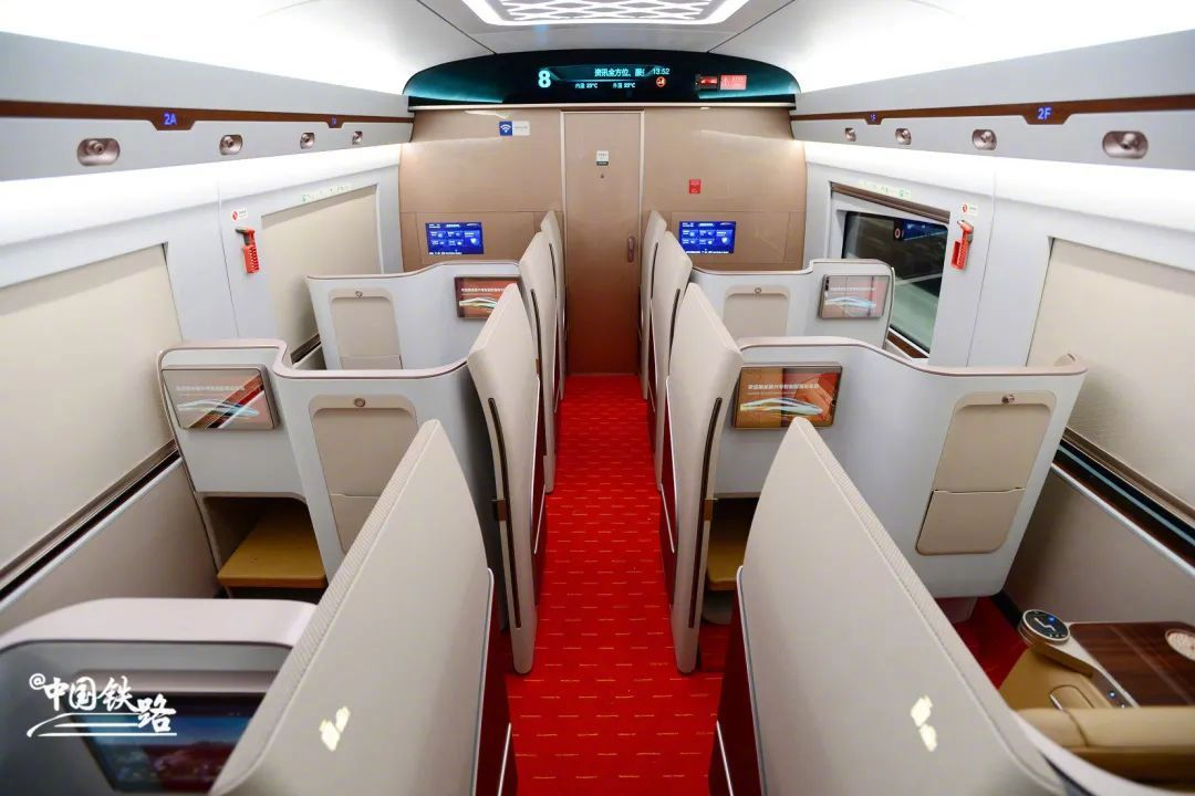 复兴号动车组上新 5g列车wi-fi,静音车厢来了!|高铁_新浪新闻