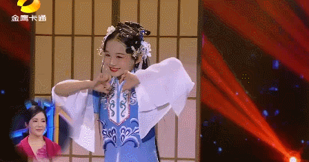 9岁小“刘亦菲”跳舞获179万粉丝，获人民网点赞！原来父母才是孩子的人生导师！休闲区蓝鸢梦想 - Www.slyday.coM