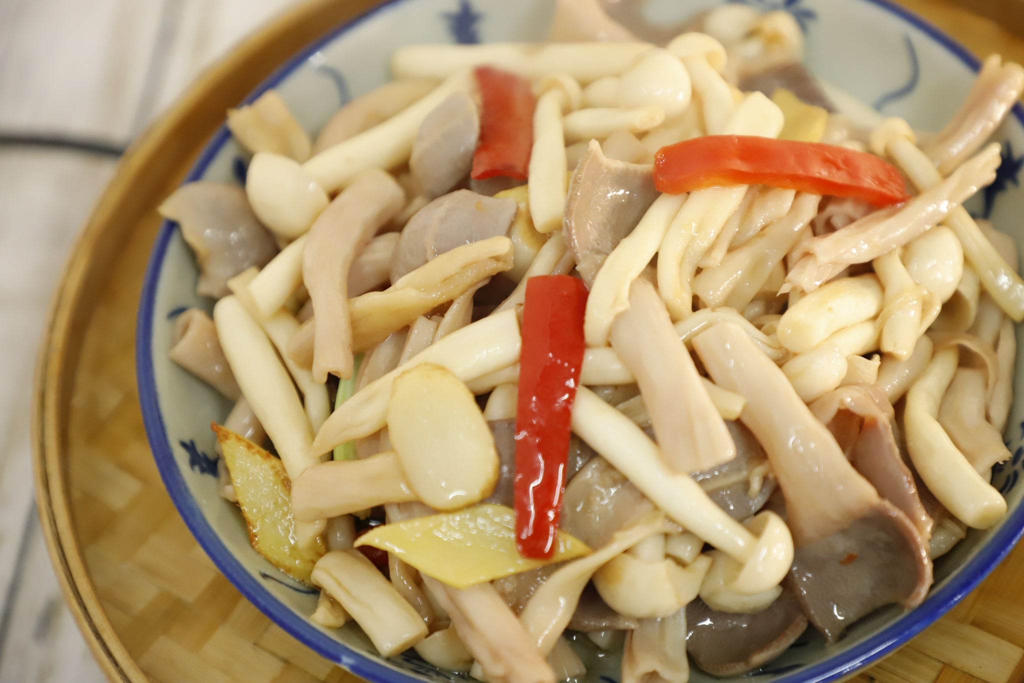 白玉菇炒鹅肚顶