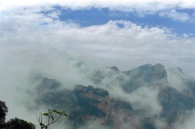 河北私藏了一座5A级景区,虽然不高,但却是太行山之魂!休闲区蓝鸢梦想 - Www.slyday.coM 河北私藏了一座5A级景区,虽然不高,但却是太行山之魂!休闲区蓝鸢梦想 - Www.slyday.coM