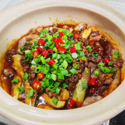 美味招牌家常茄子煲