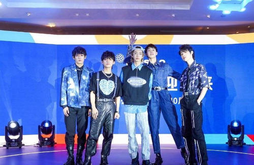 “水果星球”闫永强回应取关乐队队友：发生了些很失望很难过的事休闲区蓝鸢梦想 - Www.slyday.coM