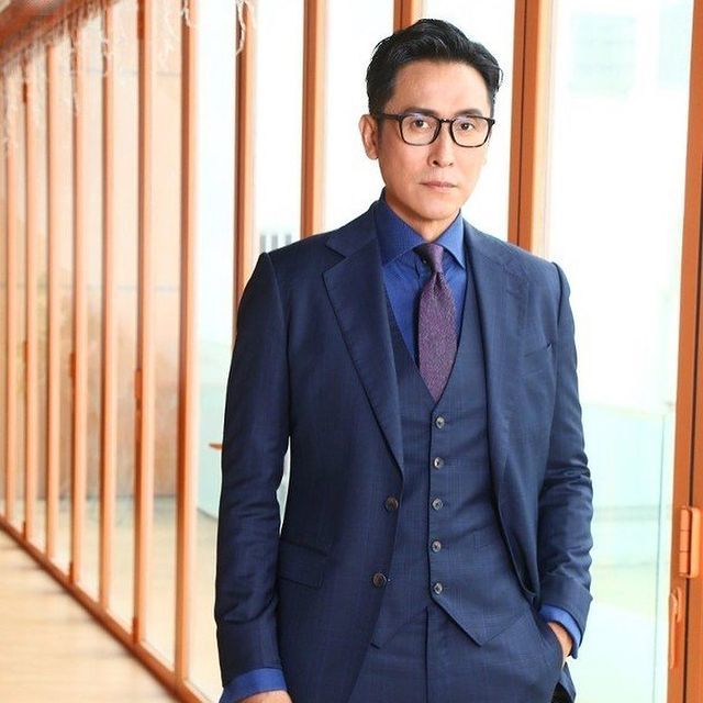 踏入53岁依旧很冻龄!陈炜等台前幕后为马德钟庆祝生日