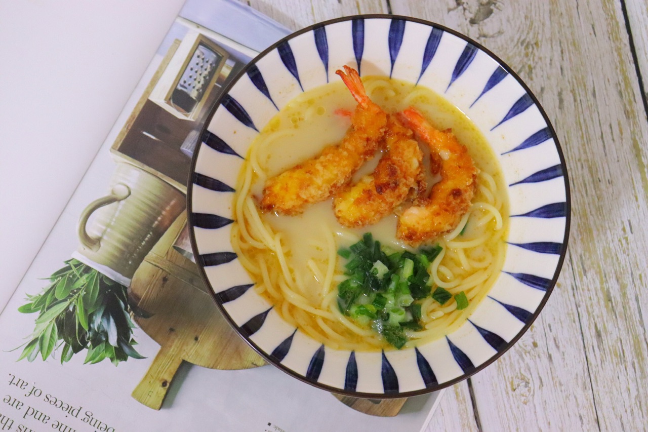 炸虾拉面怎么做?只要这一步骤做好了,味道堪比大厨手艺