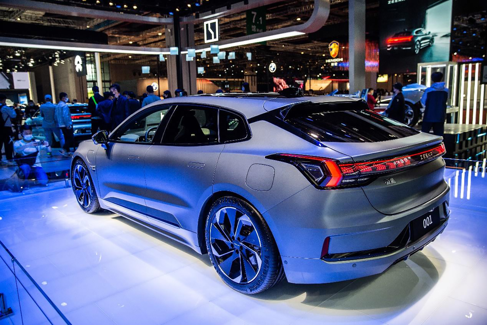 极氪001翻车了,众多准车主扬言退订,还有机会翻身吗?