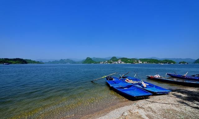 贵州一湖曾是水库,如今变桃花源!岛屿上百座,已有人定居!