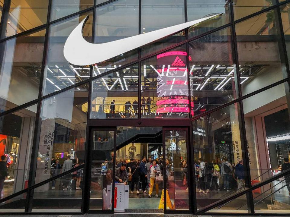 态度反转耐克ceo示好能挽回中国市场吗