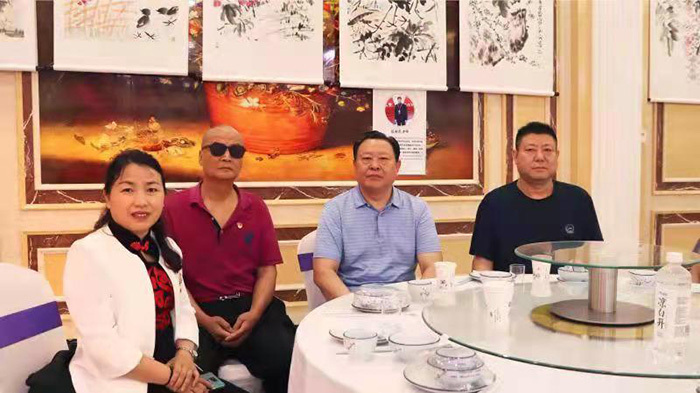 "翰墨凝丹青 颂歌中国梦"书画歌舞同台展演共庆党的百年华诞