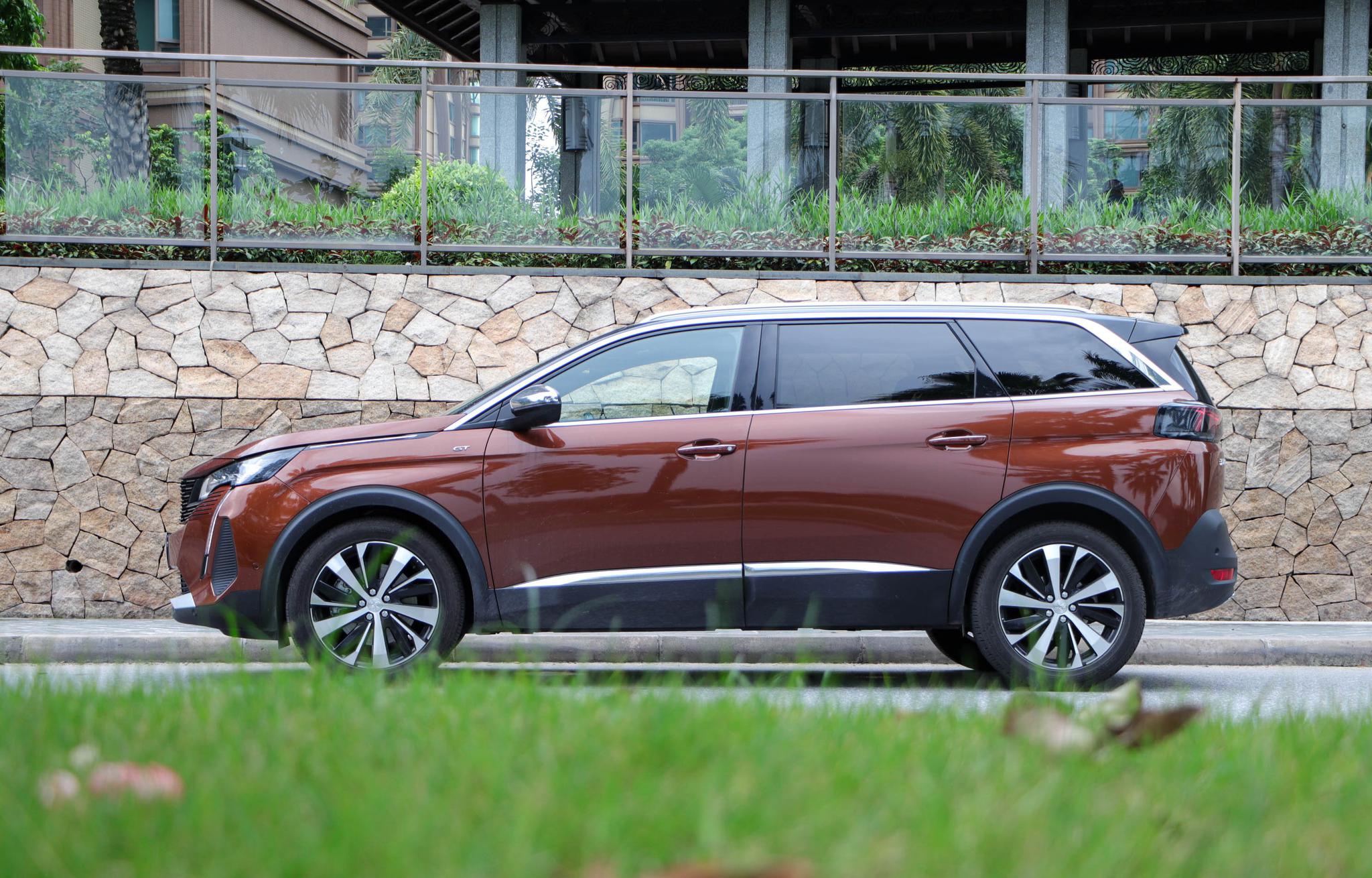 试驾东风标致5008既要浪漫又要现实能否兼备鱼和熊掌