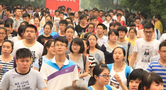 高考成绩650分,本以为“985院校”稳上,收到录取通知书后却哭了休闲区蓝鸢梦想 - Www.slyday.coM 高考成绩650分,本以为“985院校”稳上,收到录取通知书后却哭了休闲区蓝鸢梦想 - Www.slyday.coM