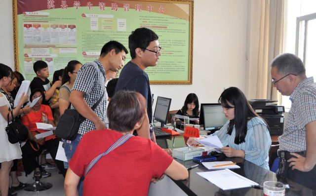 高考成绩650分,本以为“985院校”稳上,收到录取通知书后却哭了休闲区蓝鸢梦想 - Www.slyday.coM 高考成绩650分,本以为“985院校”稳上,收到录取通知书后却哭了休闲区蓝鸢梦想 - Www.slyday.coM