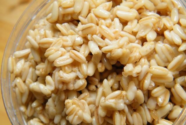 记忆里永远的味道:酿皮甜胚灰豆子