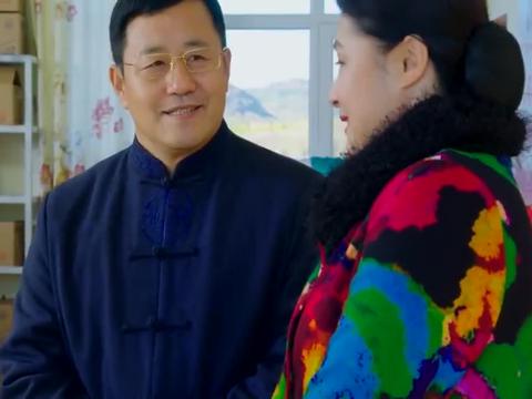 乡村爱情9黄世友告诉谢大脚他决定不走了留下来陪着她