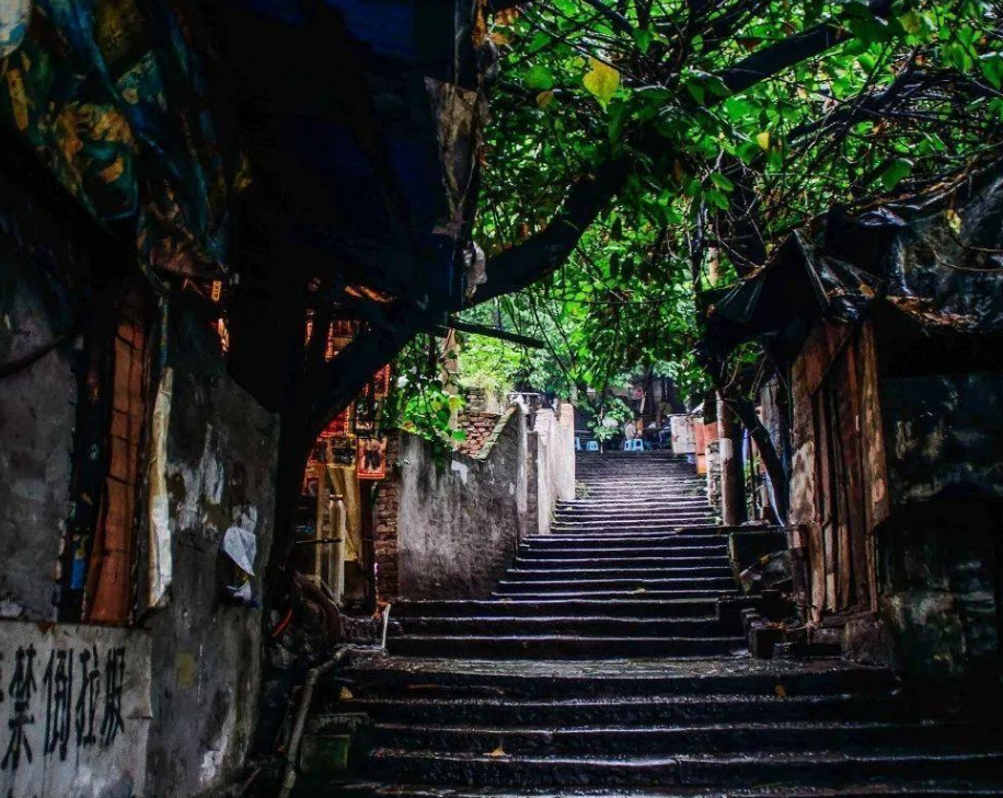 重庆值得一去的老街,历史悠久文化深厚,免费开放却少有人知