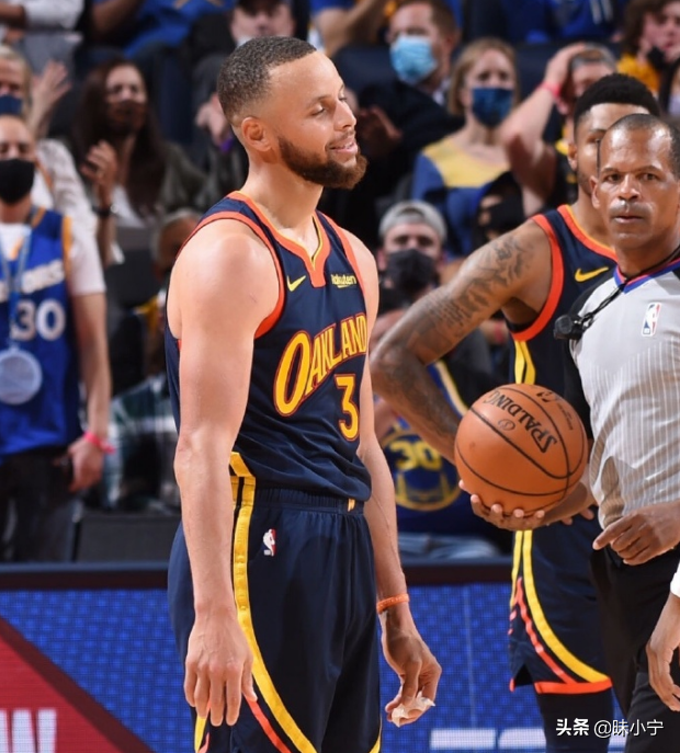 正式拒绝勇士,面对高额罚款,库里该何去何从|勇士|库里|施罗德_新浪