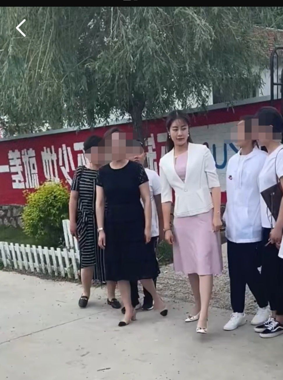 王小蒙2位扮演者近况大不同王亚彬跳舞爆红被扒是章子怡贵人