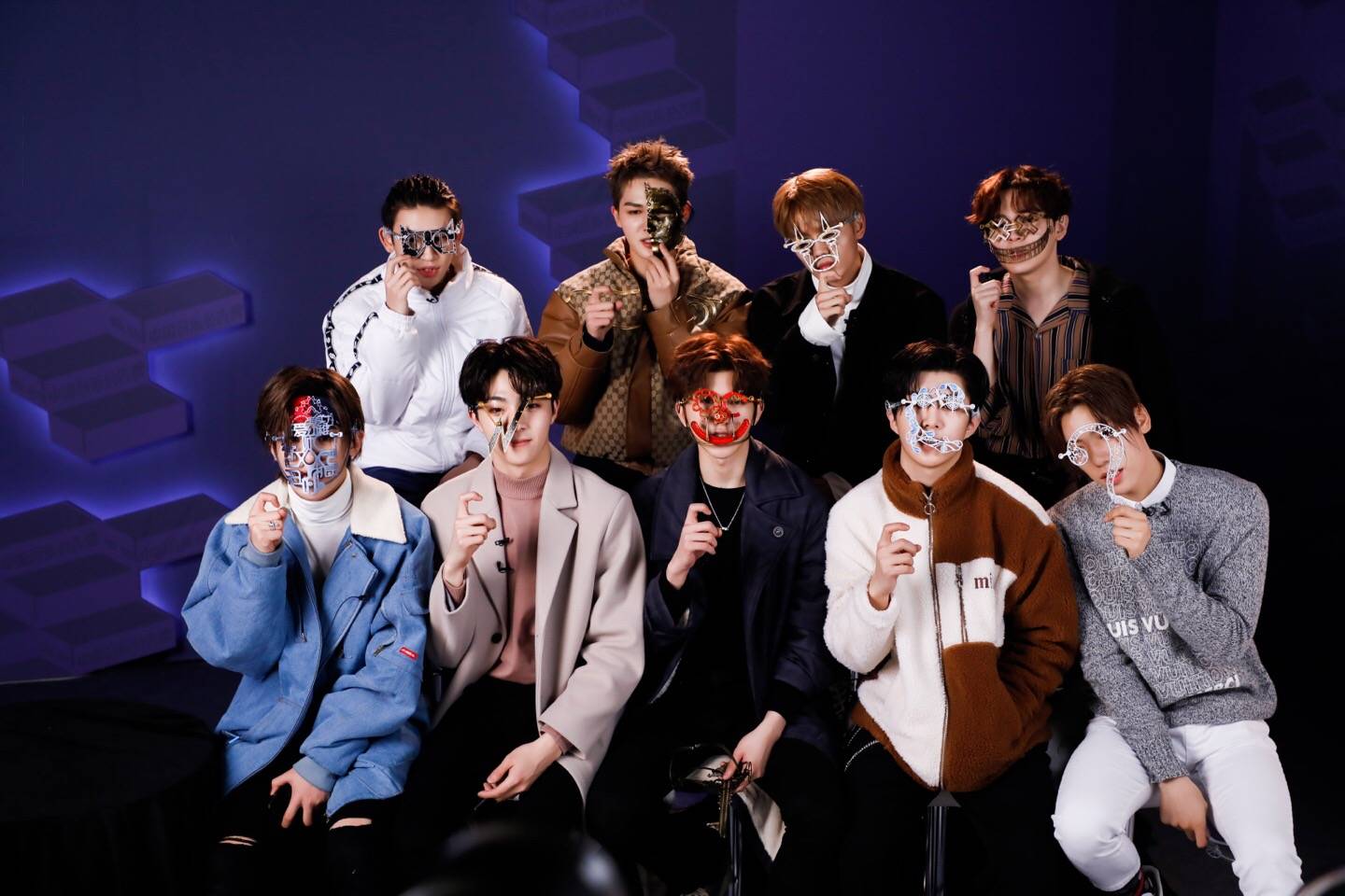 npc全员保留团签认证火箭少女r1se多人删除4个队长太暖心