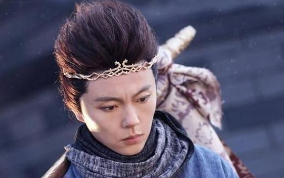 谢苗用实际行动证明了网剧是有前景的,从《大梦西游》系列到《刺客