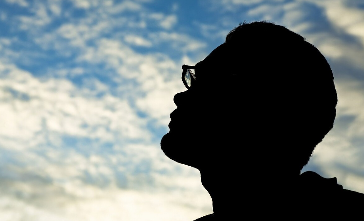 老子：决定一个人厉害的，不是学历和能力，而是内在的三种品行休闲区蓝鸢梦想 - Www.slyday.coM