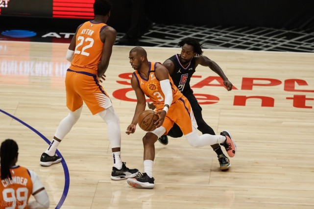 太阳队史第三次晋级总决赛!保罗三分8中7狂砍41分,贝弗利输急眼