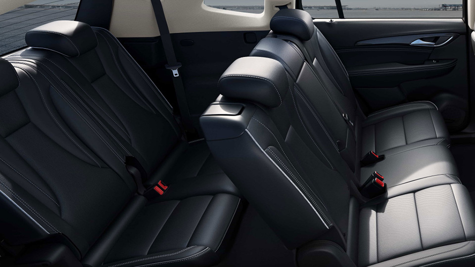 镀铬狂魔遇见套娃王 昂科威PLUS对比途观L