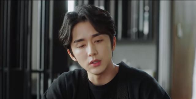 当初看《以家人之名》的时候就对张新成路转粉了