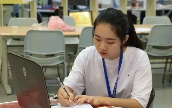 高考成绩632分,原以为电子科大稳了,但收到录取通知书后懵了休闲区蓝鸢梦想 - Www.slyday.coM