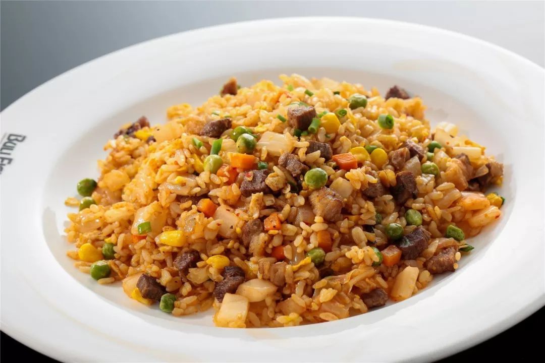 色味俱佳的泡菜牛肉盖饭