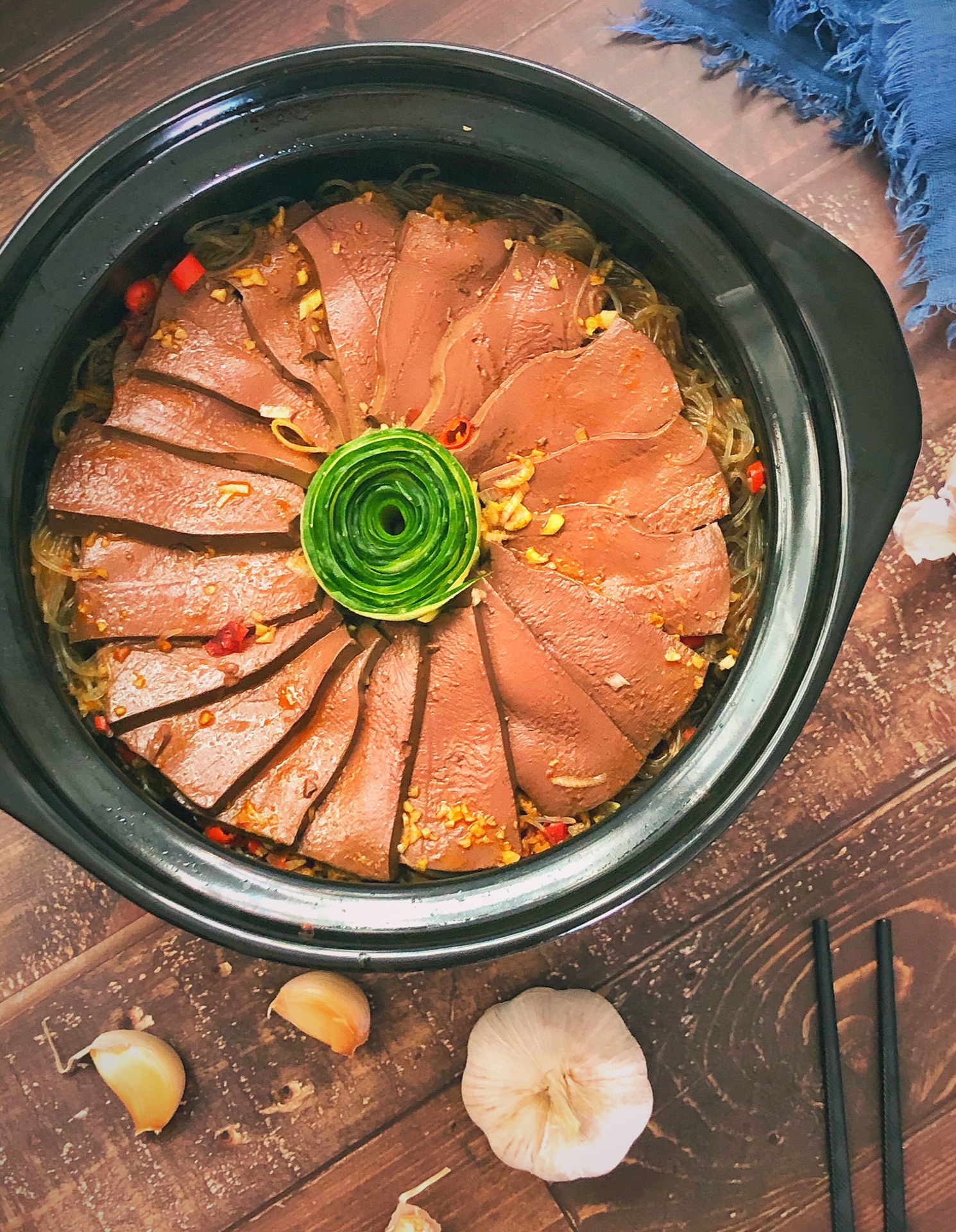 牛肉鸭血粉丝煲,美味营养,好吃不贵