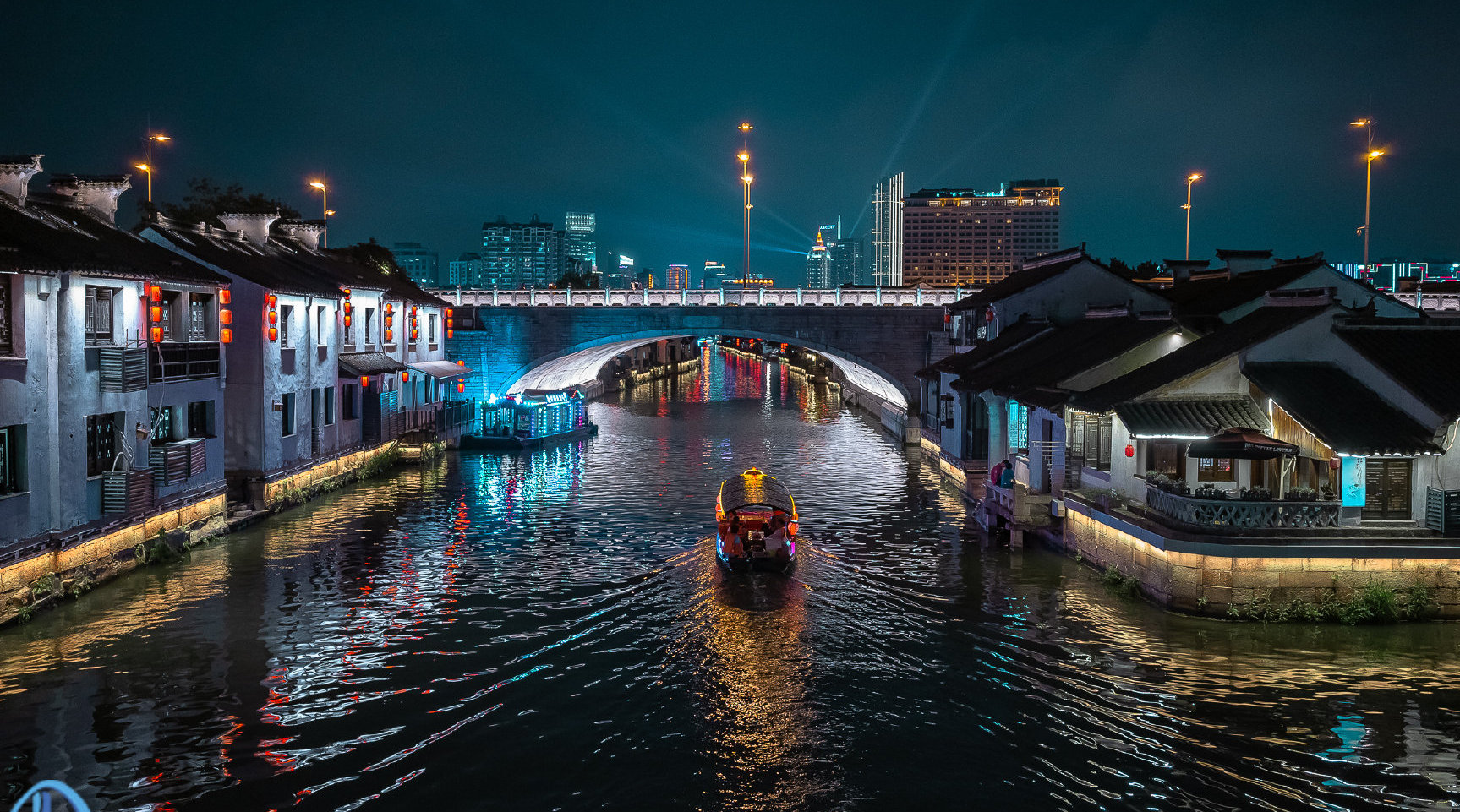 无锡清名桥古运河,是夜游无锡的标志性景点