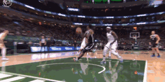 争议！博格丹垫脚米德尔顿被吹恶意，网友对比欧文受伤表达不满休闲区蓝鸢梦想 - Www.slyday.coM