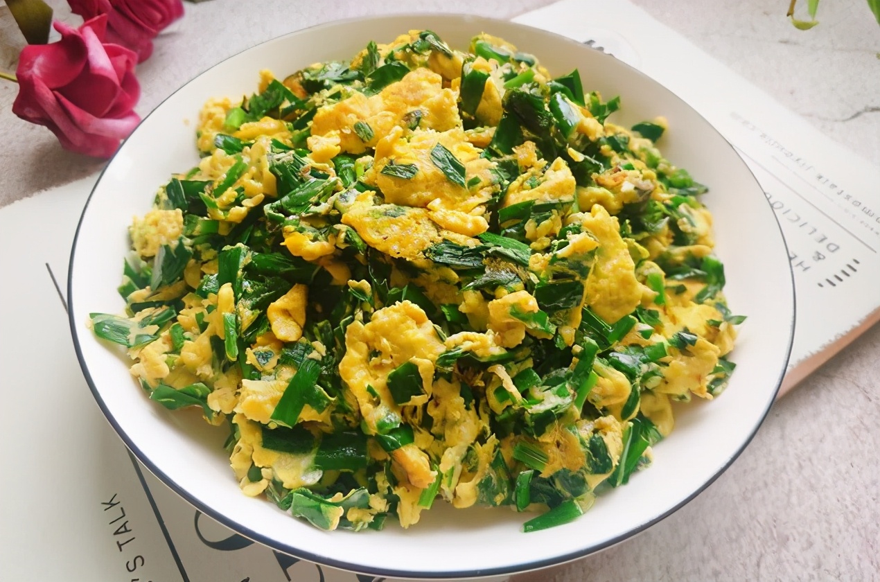 韭菜炒鸡蛋,牢记"2点窍门",韭菜鲜嫩不出水!|韭菜|韭菜炒鸡蛋|鲜嫩_新