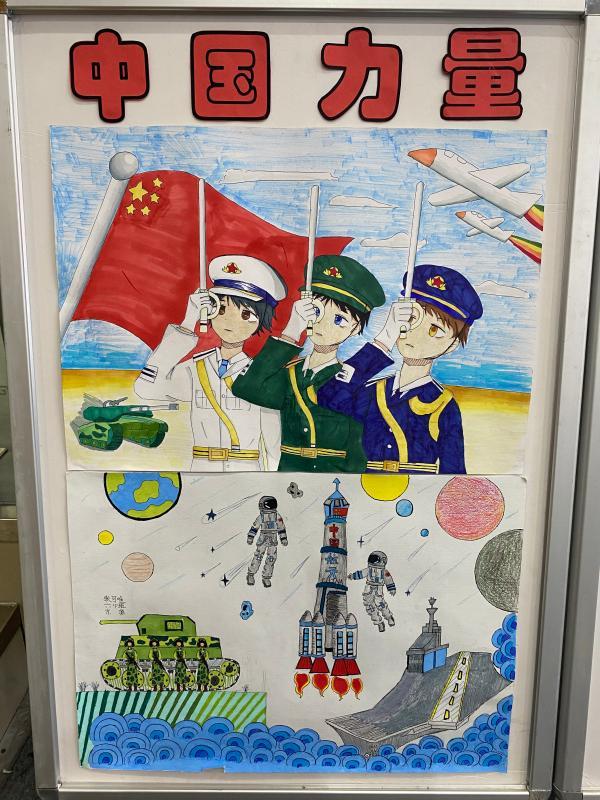 通过视频带领同学们感受坦克在沙场上飞驰,核潜艇紧急下潜和