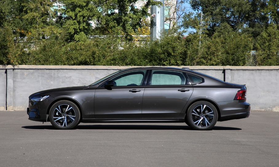 40万买新款沃尔沃s90不香吗?