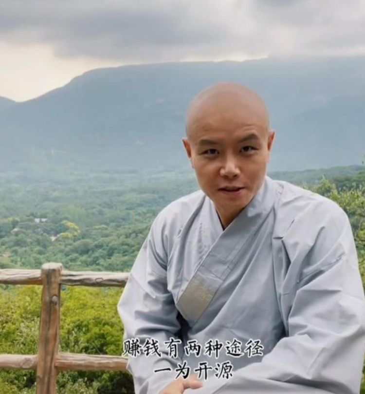 乐嘉回应强吻谢娜事件甩锅别人没有分辨能力只字不提行为过头
