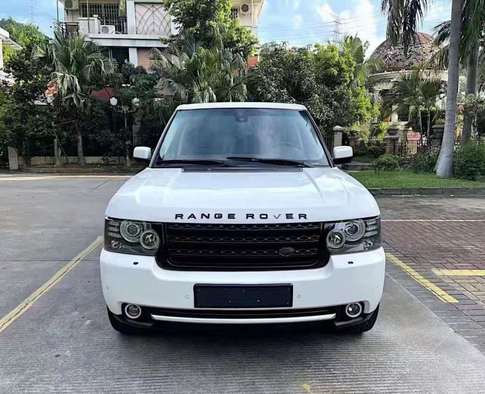 纯2012年路虎揽胜行政版售价10.8万,绝对是高端豪华身份的象征