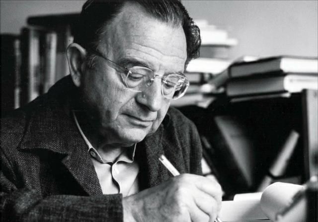 马斯洛需求层次理论当底层需求没有被满足如何追求精神发展