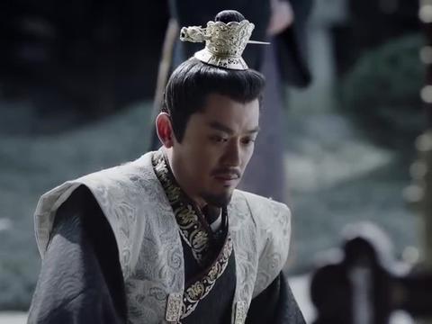 牧云陆伤心痛哭,父皇将他禁足,禁到父皇传位给牧云笙才会外放